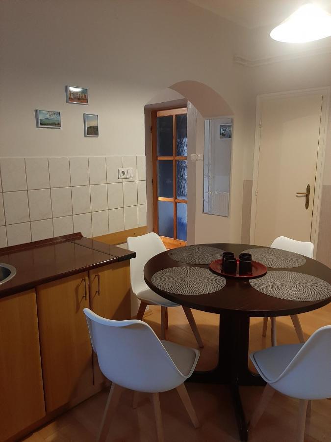 Apartman Harmony Apartment Keszthely Bagian luar foto