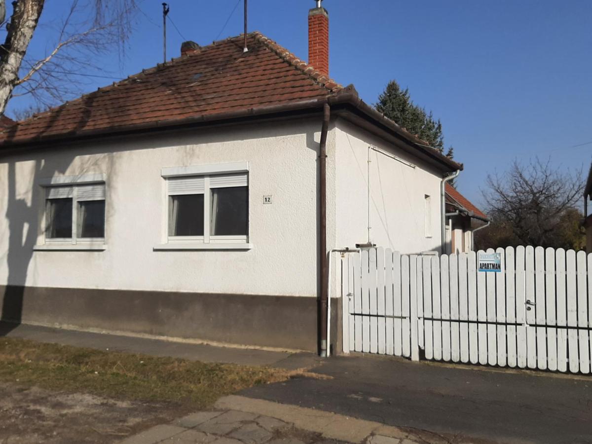 Apartman Harmony Apartment Keszthely Bagian luar foto